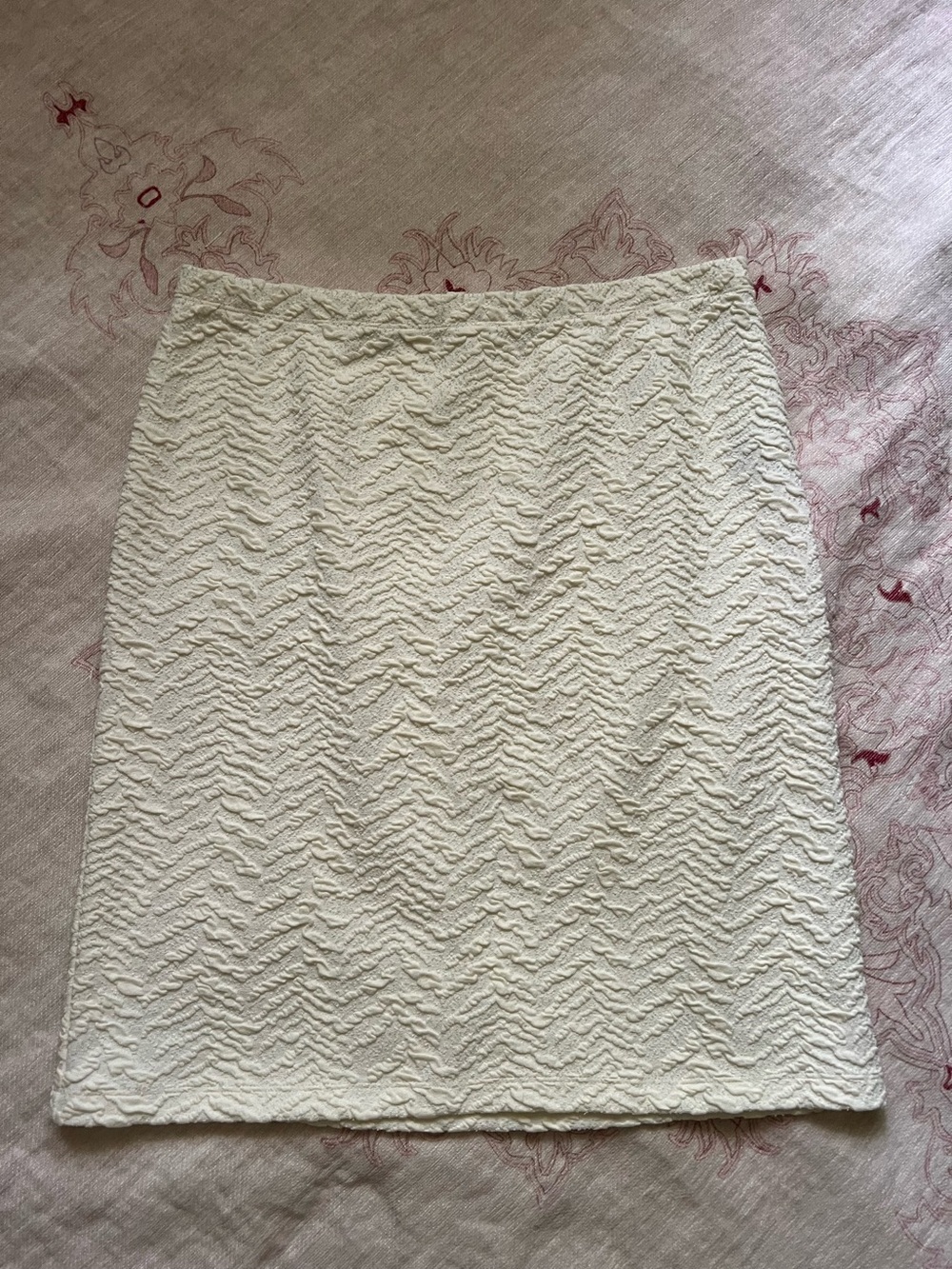 J. McLaughlin Cream Textured Pencil Skirt, Cream, size M